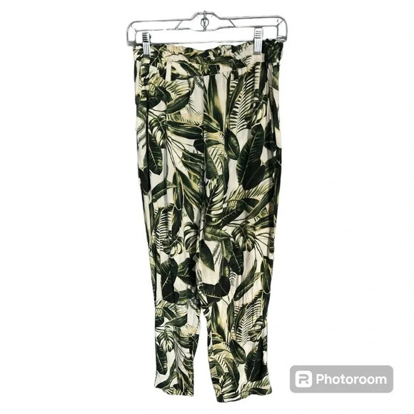 H&M Pants - H&M Palm Print Pant/trouser size 8